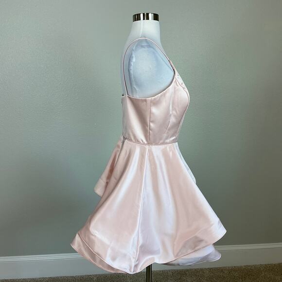 Betsy & Adam Satin Tiered Mini Fit and Flare Cocktail Dress Blush Pink Size 10 - Picture 4 of 13